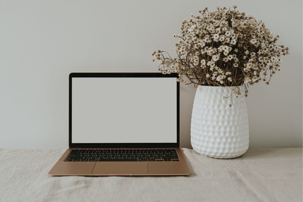 Minimalistische Atmosphäre für bewusstes Business.